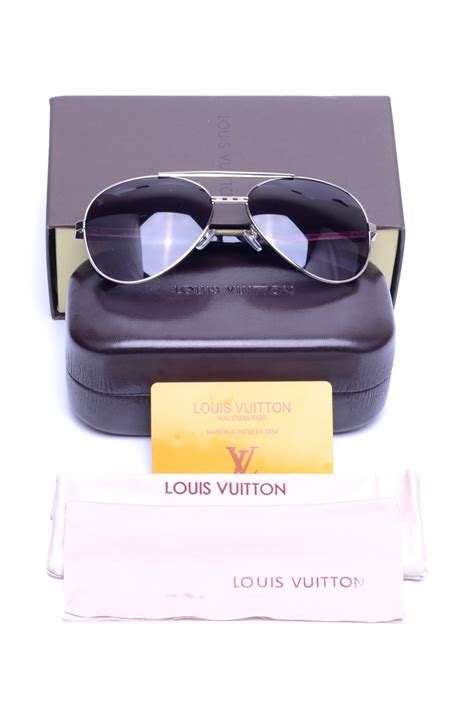 louis vuitton attitude zonnebril heren|Attitude Sunglasses S00 .